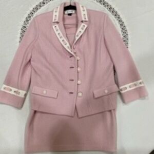 St John knit dress and jacket, Size 6 jacket, size M skirt, Pink